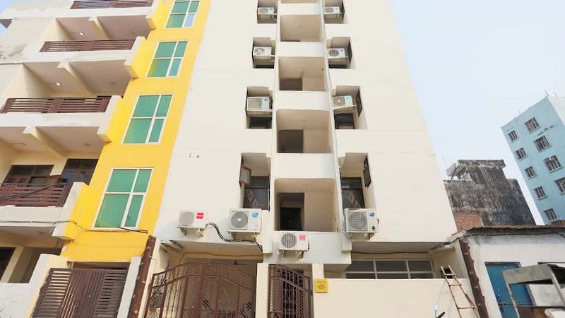 AP Residency Sector-62 Noida.